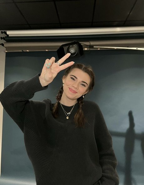 Brett Cooper アダルト女優 写真