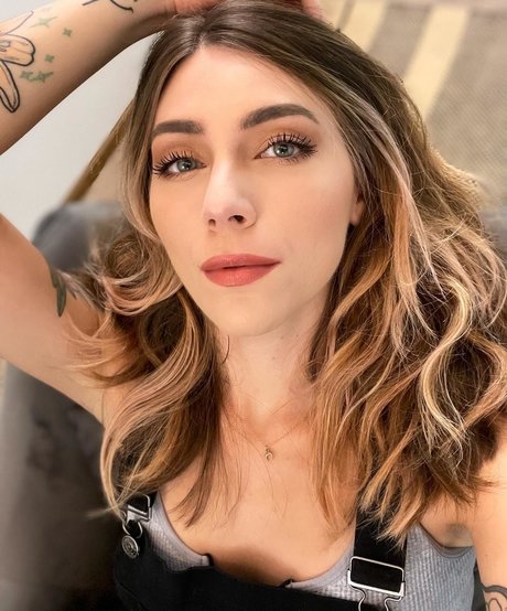 marzz かわいいポルノスター ギャラリー