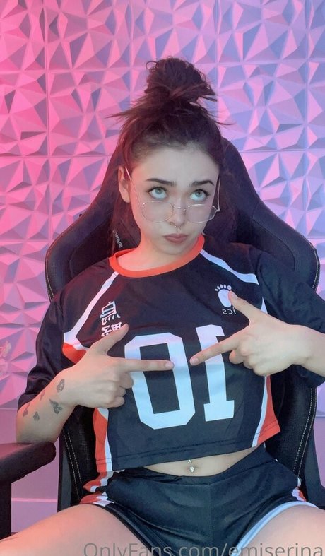 小さいチンポのシーメールオンリーファンズ アダルト ギャラリー