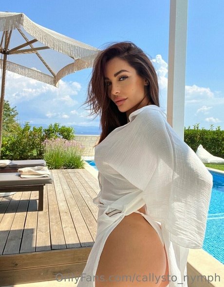 スペードのクイーン オンリーファンズ えろ 写真