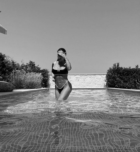 モデルファックオンリーファンズ 無料アダルト 写真