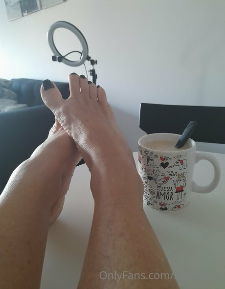 Tガールオンリーファン 美しいヌード 写真