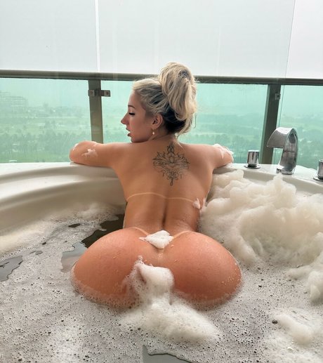 フィットネスプッシーオンリーファンズ 無料xxx ギャラリー