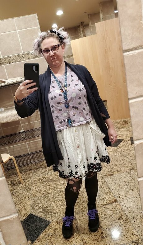 kittygoesb00m エロティック女優 写真