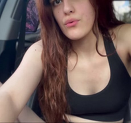 曲線美の隣の女の子オンリーファンズ ヌード 写真