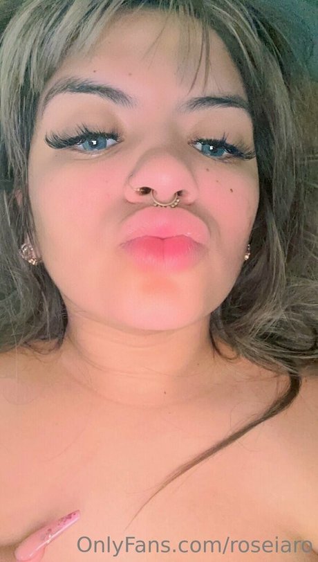 asmr 官能的なオンリーファンズ 可愛い 写真