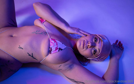 2人のオンリーファンズ ホットヌード ギャラリー