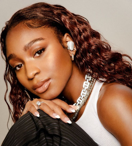 Normani Kordei ポルノ女優 写真