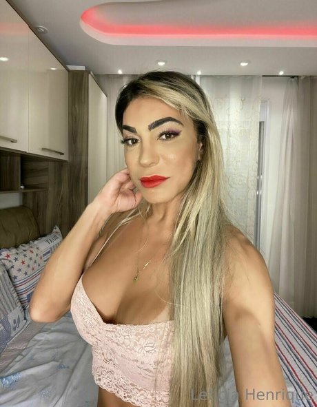 leticiahenrique 高品質モデル 画像