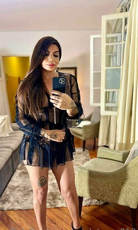 2人のオンリーファンズ エロチック ギャラリー