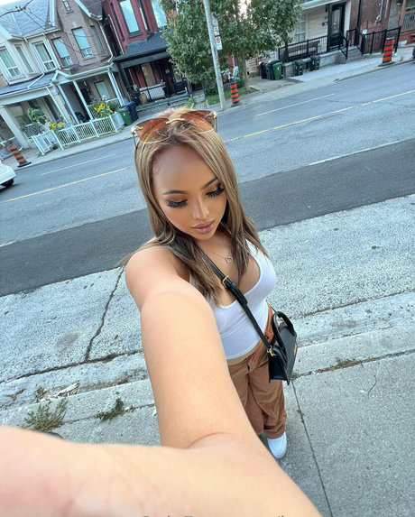 tanyawild ヌード女優 ギャラリー