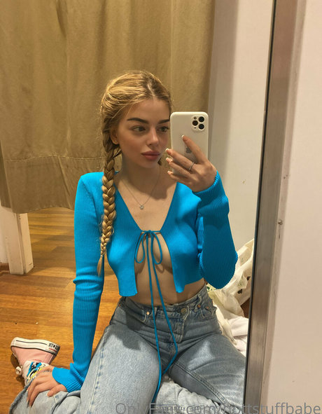 タンオンリーファン セクシーヌード ギャラリー