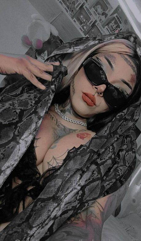 babybbonnie ホットなモデル 写真