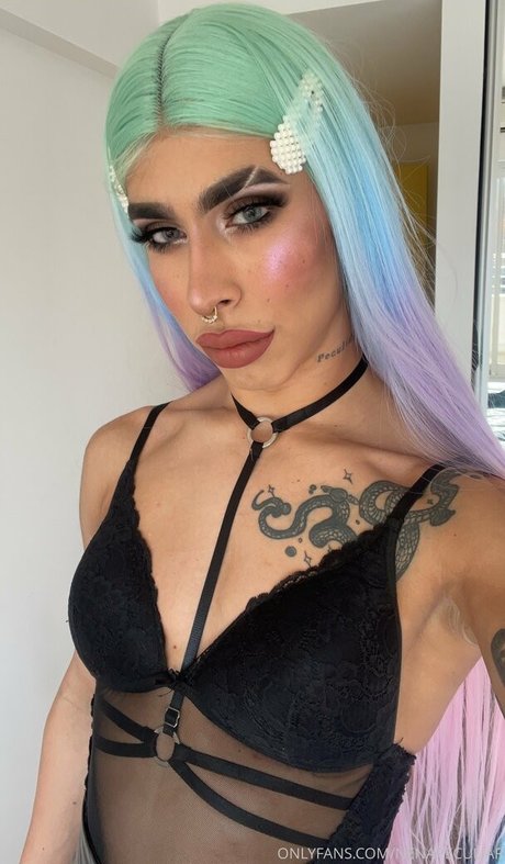 ジムのインフルエンサーオンリーファンズ 可愛い ギャラリー