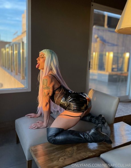 アマチュアディープスロートオンリーファンズ ホットヌード 写真