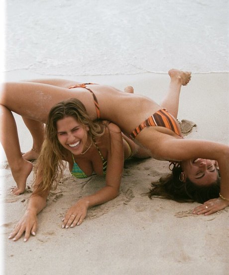 2人のオンリーファンズ トップ 画像