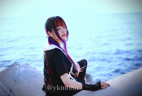 ykm08n 裸のスター ギャラリー