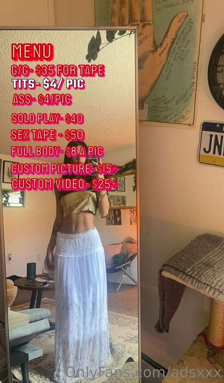 adsxxx 裸のポルノスター ギャラリー