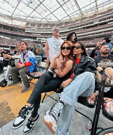 Francia Raisa ポルノスター 無料 写真