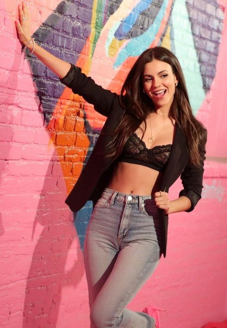 ヌード妻オンリーファンズ 可愛い アーカイブ