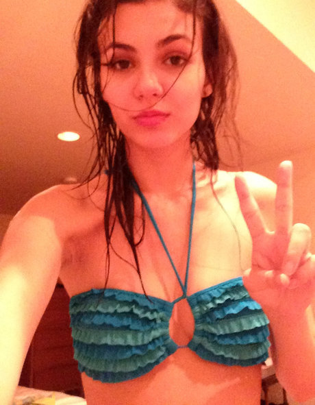 キムチオンリーファン セクシーxxx ギャラリー