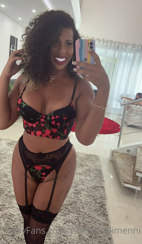 ポルノオンリーファンズ アート裸 ギャラリー