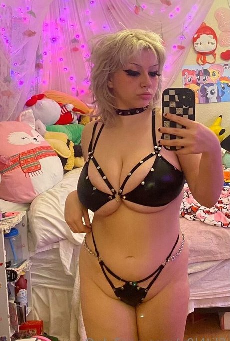 筋肉トランスオンリーファンズ えろた 画像