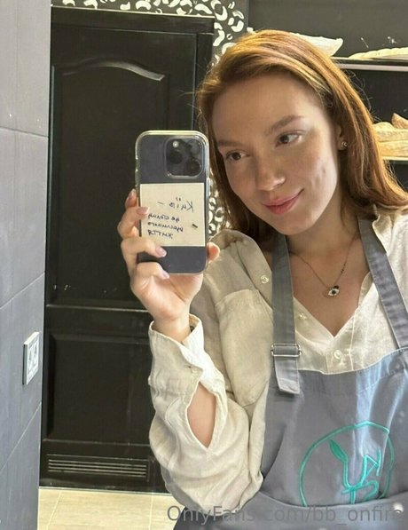 カムフィートオンリーファンズ ホット裸 ギャラリー