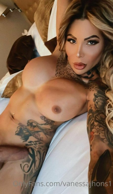 vanessajhons1 ヌードモデル ギャラリー