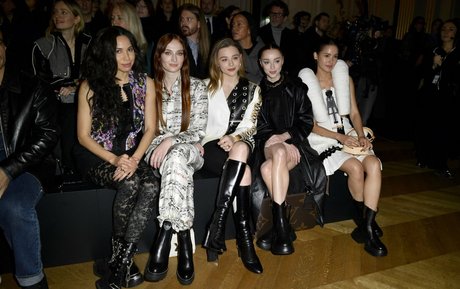 角質の女の子オンリーファンズ ホットポルノ 写真