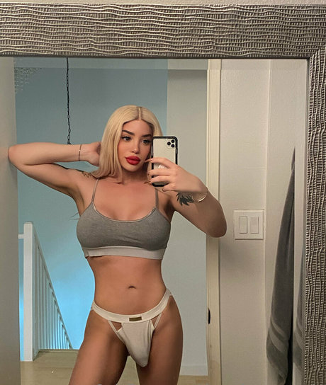 パンストオンリーファンズ ホットxxx 画像