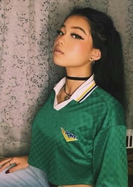 カウガール POV オンリーファンズ ポルノグラフィック 写真