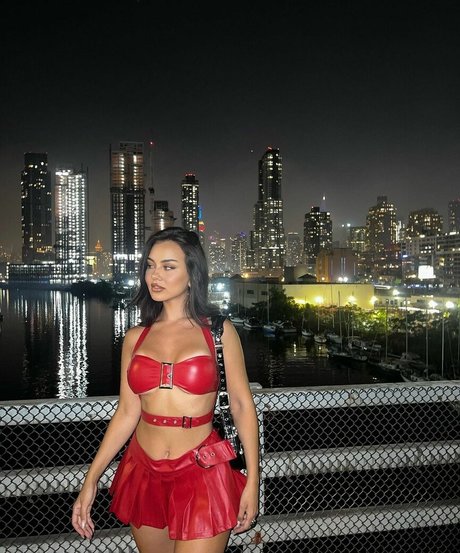 ママのアナルオンリーファンズ 無料ヌード 画像