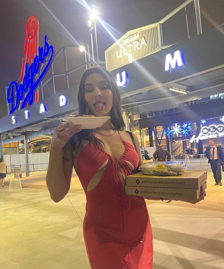 熟女 2P オンリーファンズ 無料エロ 画像