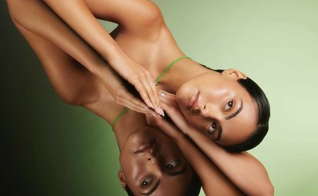 Camila Mendes 高品質のスター 画像