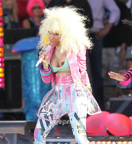 アジアの無料オンリーファンズ セクシーヌード ギャラリー