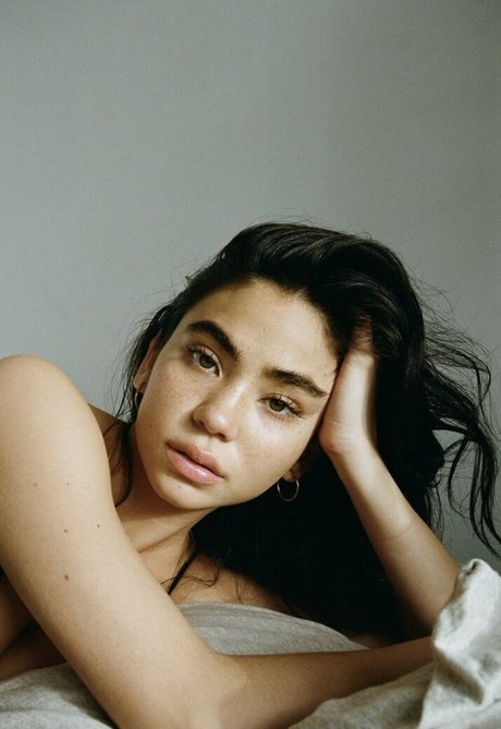 Christina Nadin かわいいポルノスター 画像