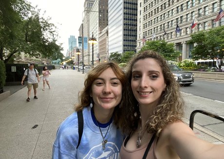 Yanellis Linares ホットなポルノスター 写真