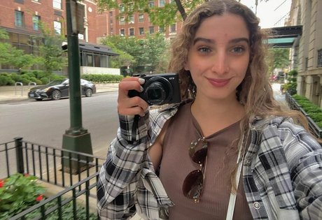 Yanellis Linares かわいいポルノスター ギャラリー