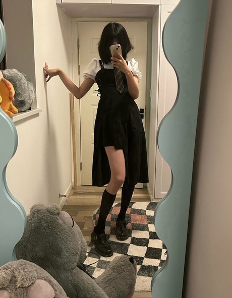 フィットネスアナルオンリーファンズ アート裸 写真