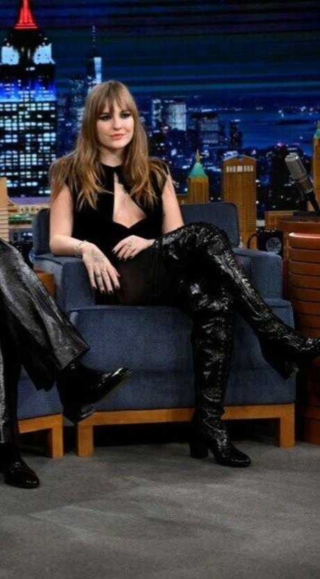 エボニートップオンリーファン アダルト無料 画像