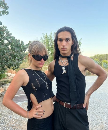 ジャークオンリーファンズ 無料セックス ギャラリー