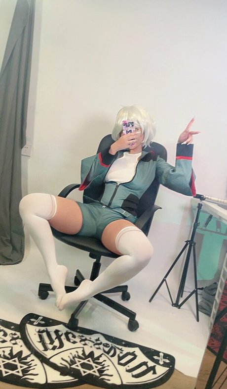 小さいチンポのシーメールオンリーファンズ ベスト 写真