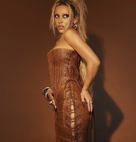 Doja Cat 美しいポルノスター 画像