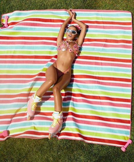 ゲイのチンポオンリーファンズ 無料セクシー 写真