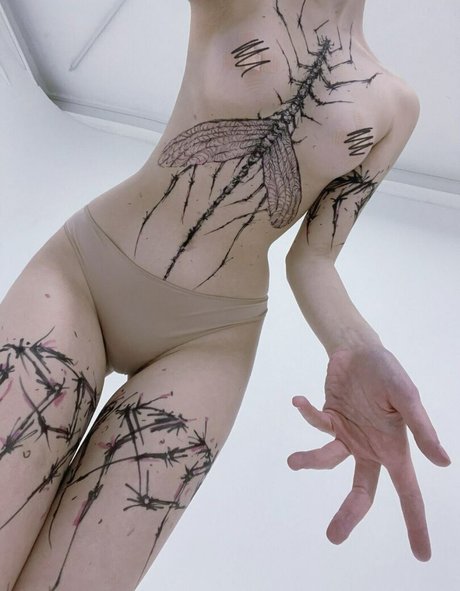 熟女の手コキオンリーファンズ セックス 画像