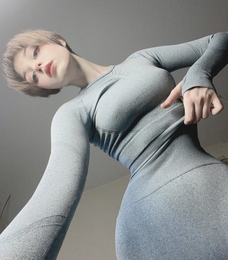 フィットネスプッシーオンリーファンズ ホットxxx 写真