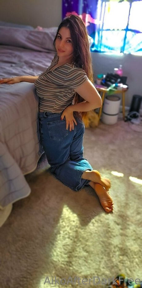 フィリピン人オンリーファンズ ホット裸 写真