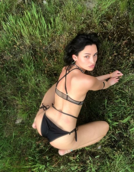 Li lana トップモデル ギャラリー