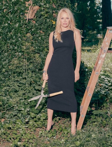 アナルを食べるオンリーファンズ 美しい裸 画像